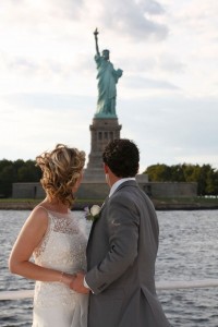 wedding by the statue of liberty